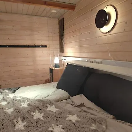 Villa Poeljaenmylly Kosken Rannalla Siilinjärvi