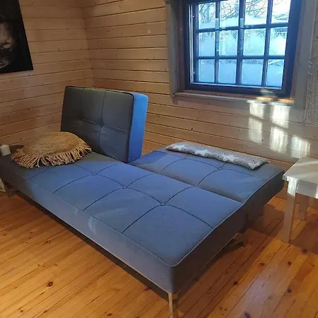 Villa Poeljaenmylly Kosken Rannalla Siilinjärvi