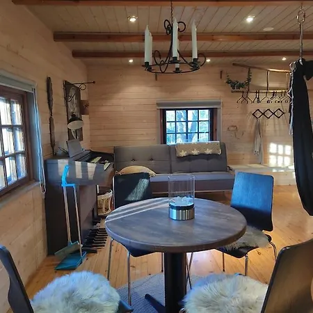 Poeljaenmylly Kosken Rannalla Вилла *