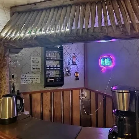 Poeljaenmylly Kosken Rannalla *