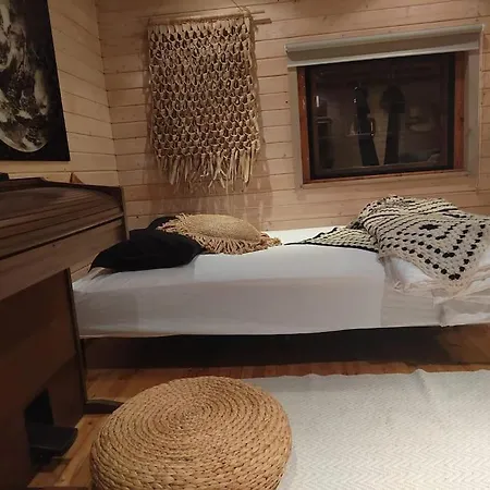 Вилла Poeljaenmylly Kosken Rannalla