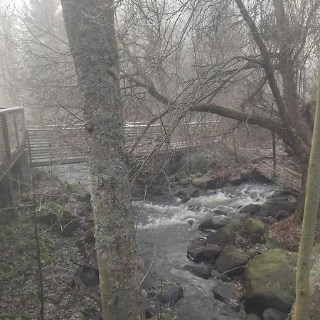 Villa Poeljaenmylly Kosken Rannalla Siilinjärvi