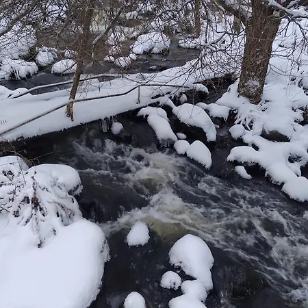 Poeljaenmylly Kosken Rannalla Villa