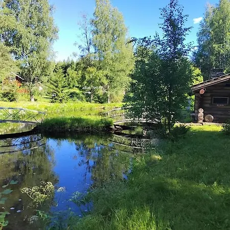 Poeljaenmylly Kosken Rannalla Villa